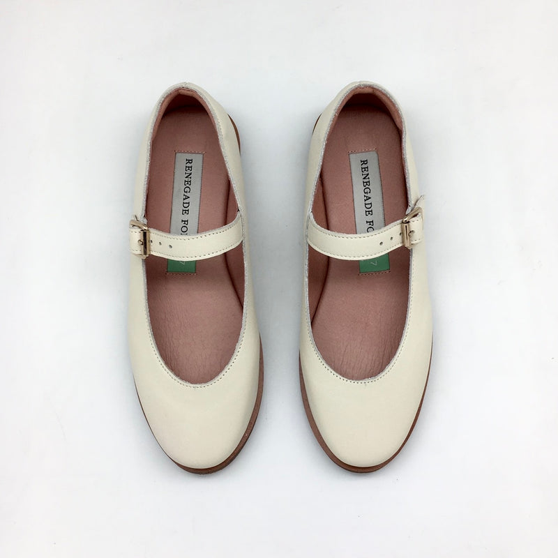 Dottie MJ Flats