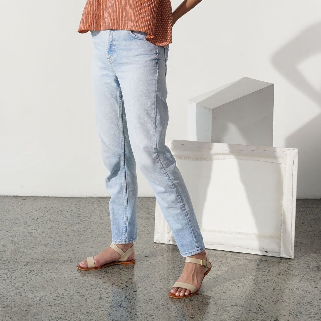 Flow Sandals