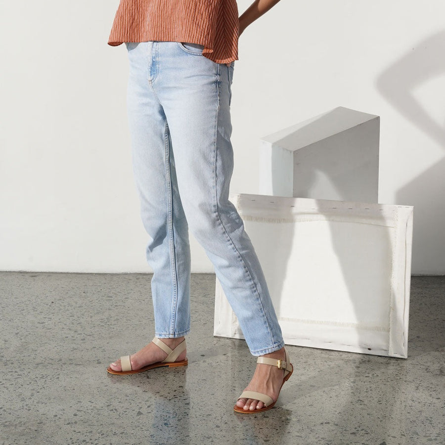 Flow Sandals
