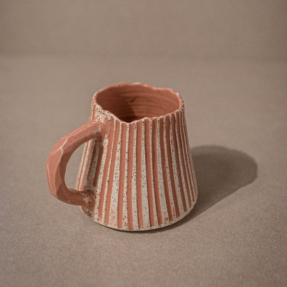 Barnacle Mug in Coral